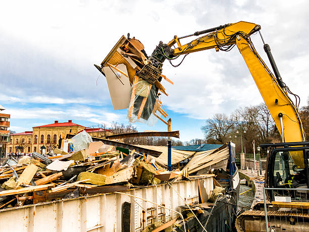Best Commercial Cleanout Services  in Zeigler, IL